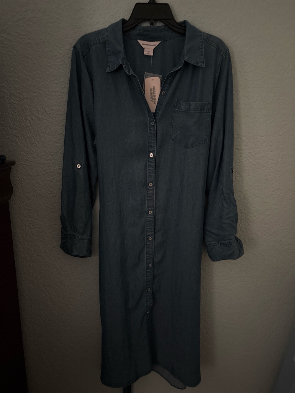 Allison Daley Chambray Button-Down Shirt Dress - Sz M Long sleeves can cuff